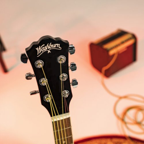 Washburn WA90CEVSB Dreadnought Acoustic Electric Guitar. Tobacco Burst