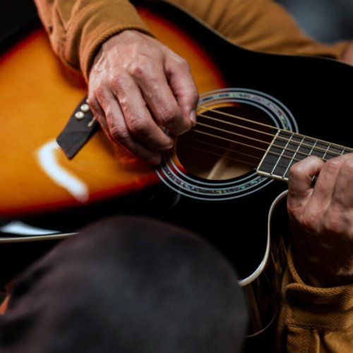 Washburn WA90CEVSB Dreadnought Acoustic Electric Guitar. Tobacco Burst