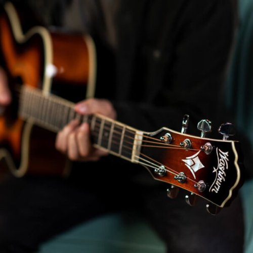 Washburn EA15 Festival Series Mini Jumbo Cutaway Acoustic Electric Guitar. Tobacco Burst