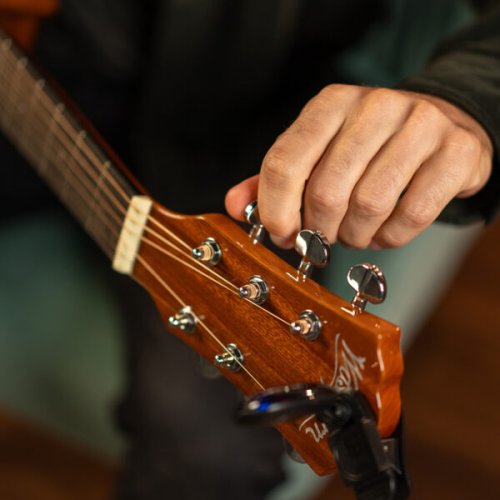 Washburn D5 Apprentice Series Dreadnought Acoustic Guitar