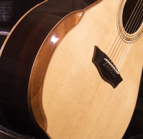 Washburn G25SCE Comfort Deluxe 25 Series Grand Auditorium Cutaway Acoustic Electic Guitar. Natural