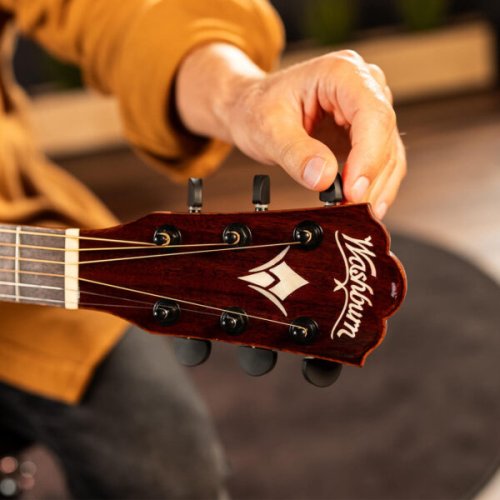 Washburn G55CE Comfort Deluxe 55 Series Grand Auditorium Cutaway Acoustic Electric Guitar. Koa