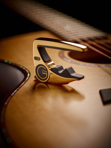 G7th 81053 Performance 3 Steel String 18KT. Gold