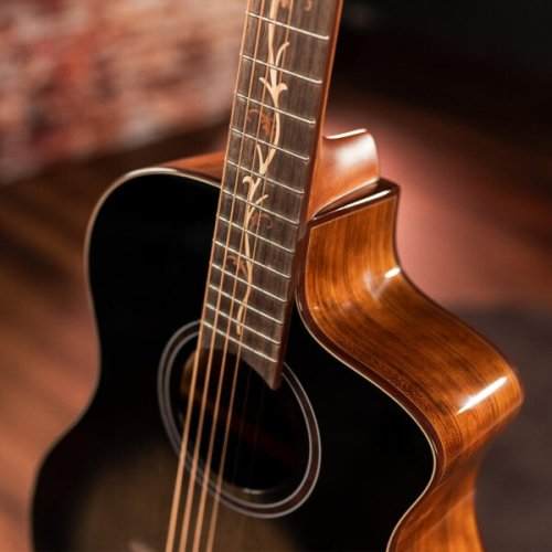 Washburn VITE S9V Bella Tono Studio Cutaway Acoustic Electric Guitar. Gloss Charcoal Burst