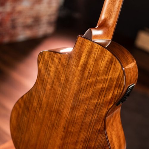 Washburn VITE S9V Bella Tono Studio Cutaway Acoustic Electric Guitar. Gloss Charcoal Burst