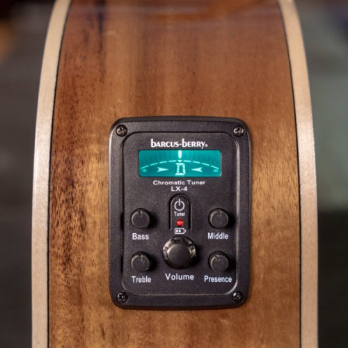 Washburn Allure SC56S Bella Tono Studio Cutaway Acoustic Electric Guitar. Gloss Natural