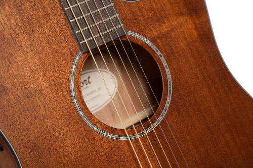 Cort EARTH60MCEOP Earth Series 60 Mahogany Dreadnought Acoustic Electric Guitar. Open Pore