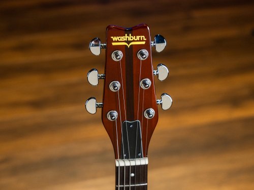 Washburn H10TS Wing Series Hawk Electric Guitar w/Gigbag. Tobacco Sunburst