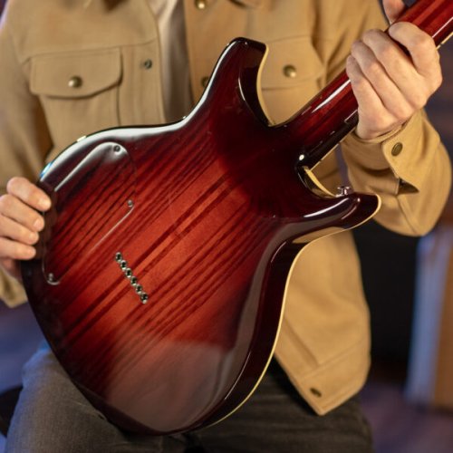 Washburn HAWK1-VSB Wing Series Hawk Double Cutaway Electric Guitar. Vintage Sunburst