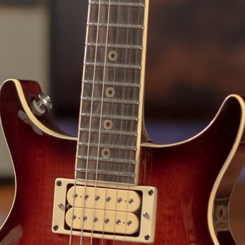 Washburn HAWK1-VSB Wing Series Hawk Double Cutaway Electric Guitar. Vintage Sunburst