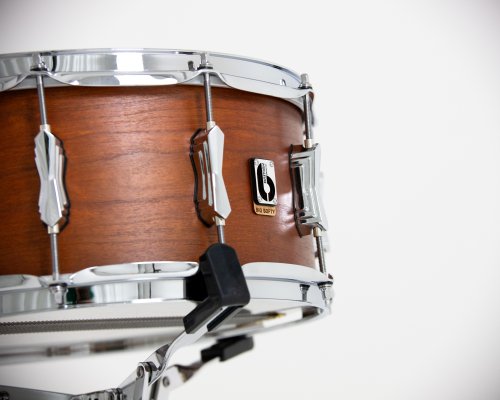 British Drum Co. BS-14-65-SN Big Softy Series Cherry and Balsa Snare. 6.5" x 14"
