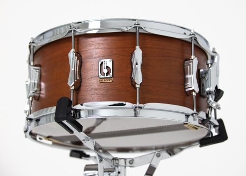 British Drum Co. BS-14-65-SN Big Softy Series Cherry and Balsa Snare. 6.5" x 14"