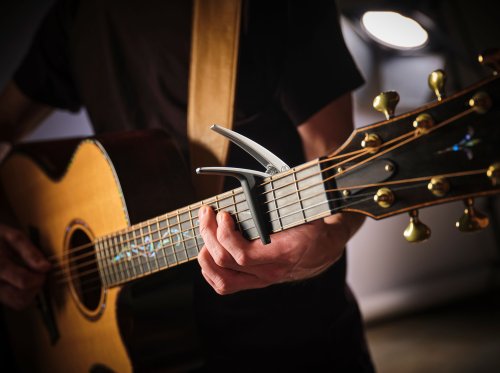 G7th C21042 Nashville Guitar Capo. Silver