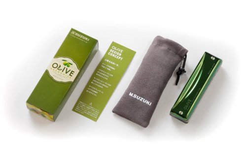 Suzuki C-20-DB Olive Harmonica. Key of Db